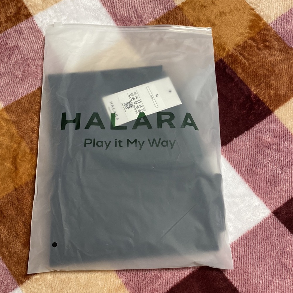 HALARA Cloudful® Crossover Color Block Capri Yoga Leggings